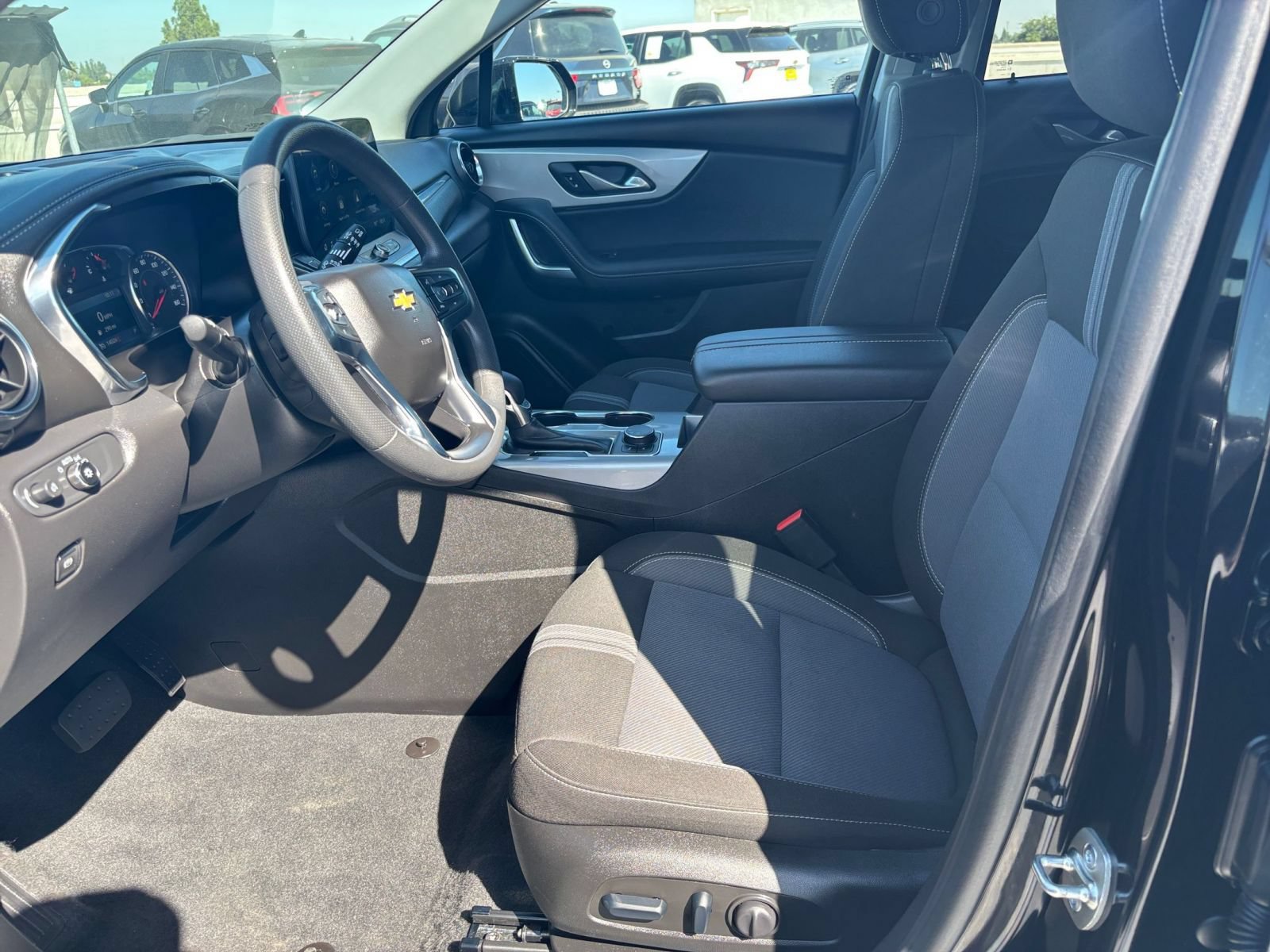 Used 2026 Chevrolet Blazer LT FWD image 28