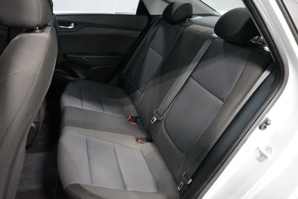 Used 2022 Hyundai Accent SE image 24