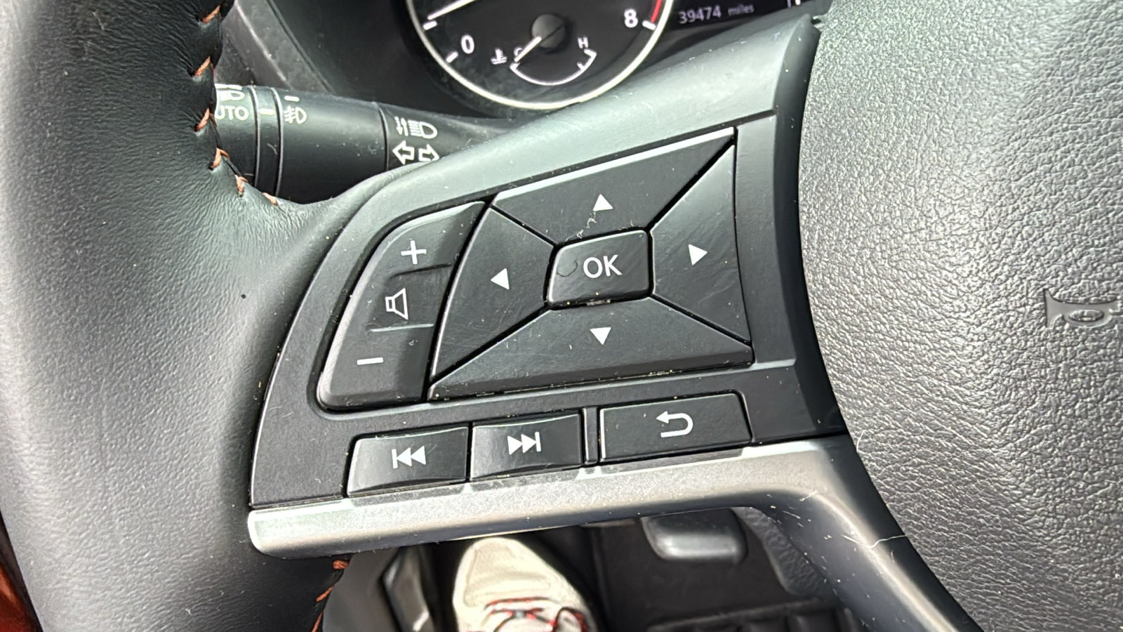 Certified 2021 Nissan Sentra SR FWD image 10