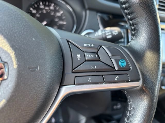 Used 2022 Nissan Rogue Sport SL AWD/4WD image 25
