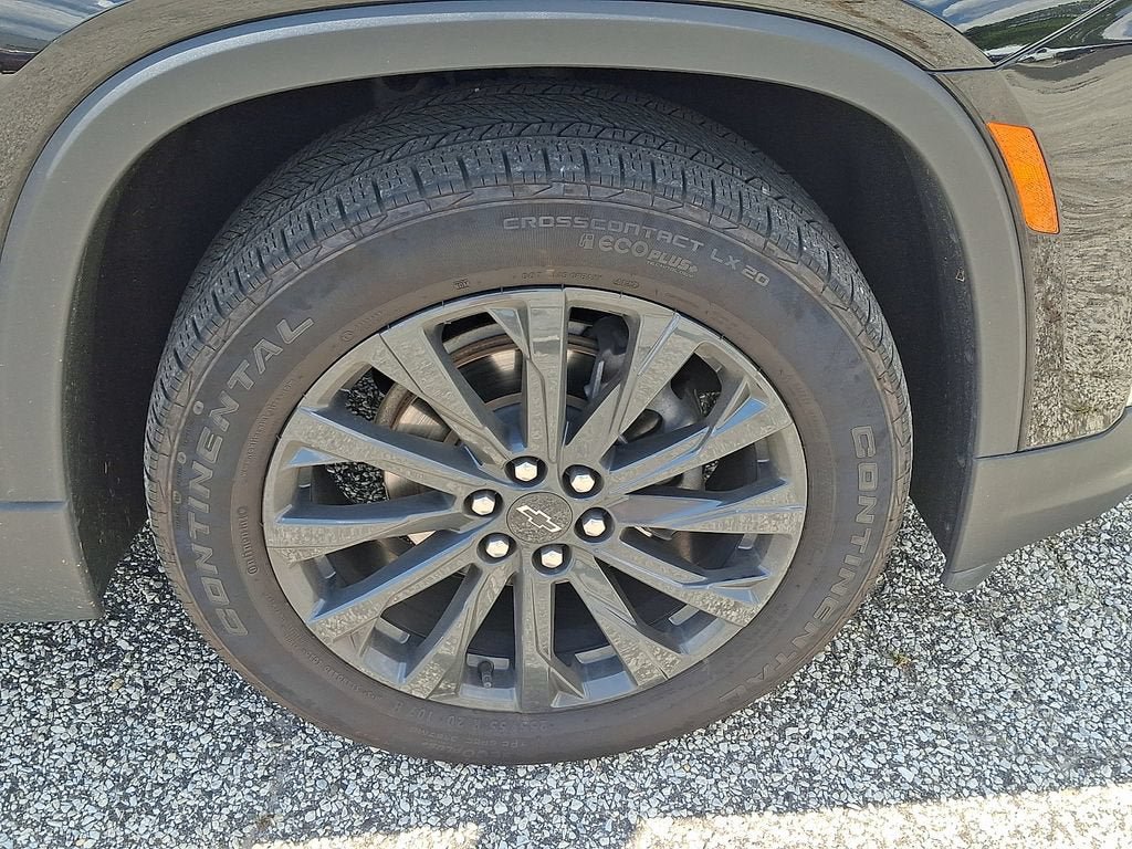 Certified 2023 Chevrolet Traverse RS w/ LPO, Floor Liner Package AWD/4WD image 10