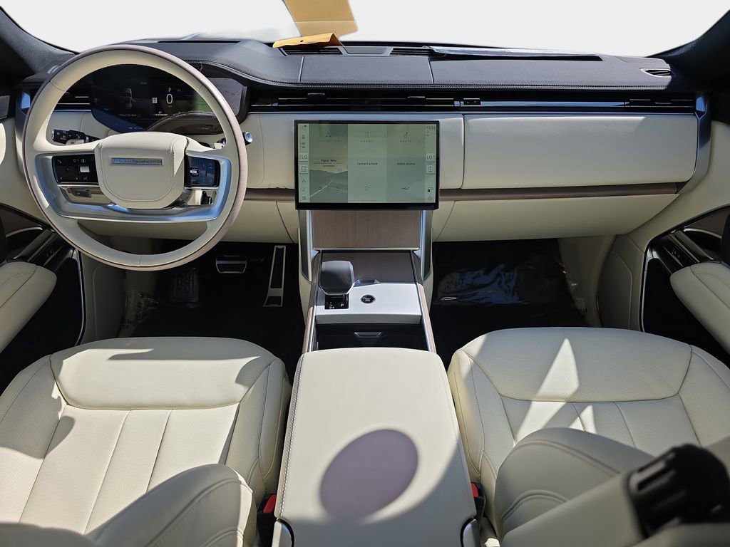 New 2026 Land Rover Range Rover SE image 9