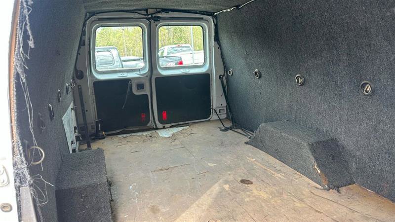 Used 2013 Ford E-250 and Econoline 250 Extended w/ PWR Group image 14
