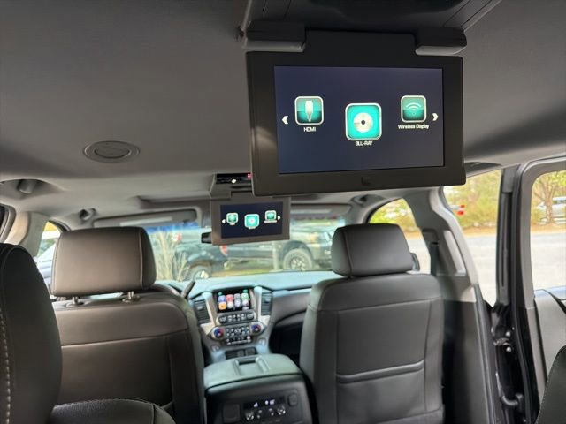 Used 2018 Chevrolet Suburban LT w/ LT Signature Package AWD/4WD image 13