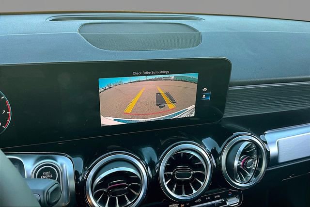 Used 2023 Mercedes-Benz GLB 250 GLB 250 image 11