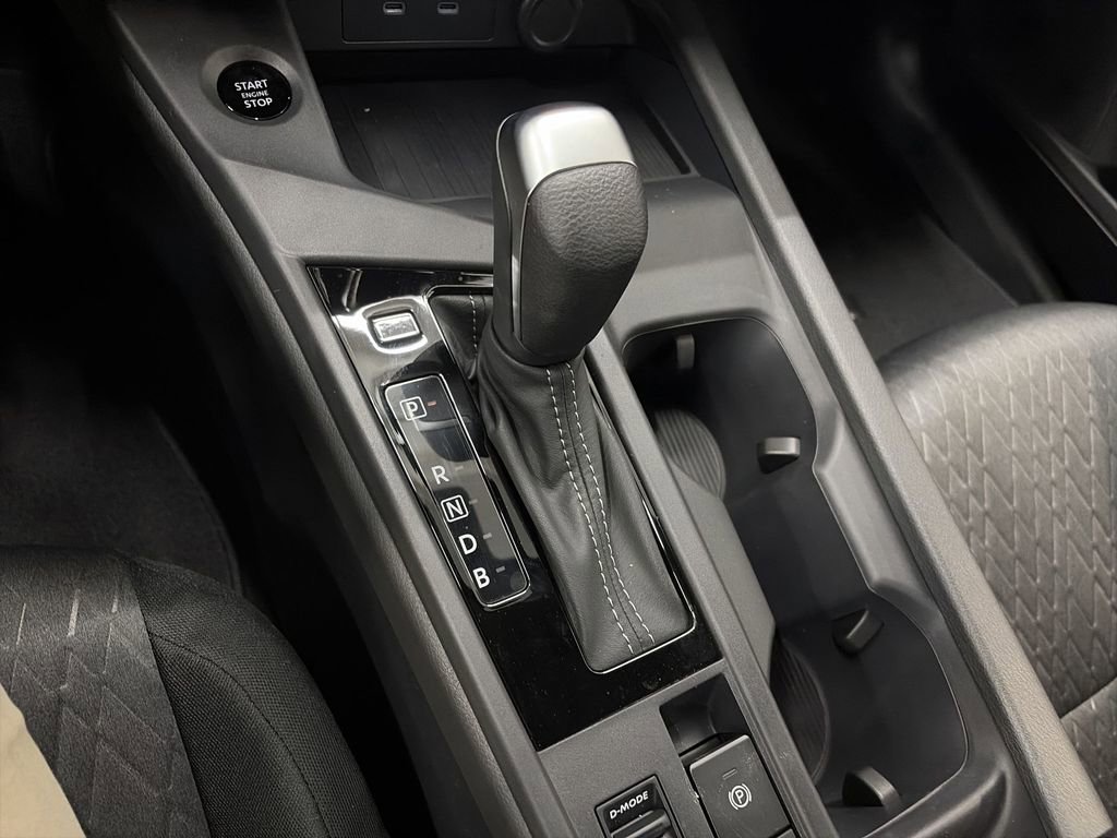 New 2026 Nissan Sentra SV w/ Floor Mat Package FWD image 19
