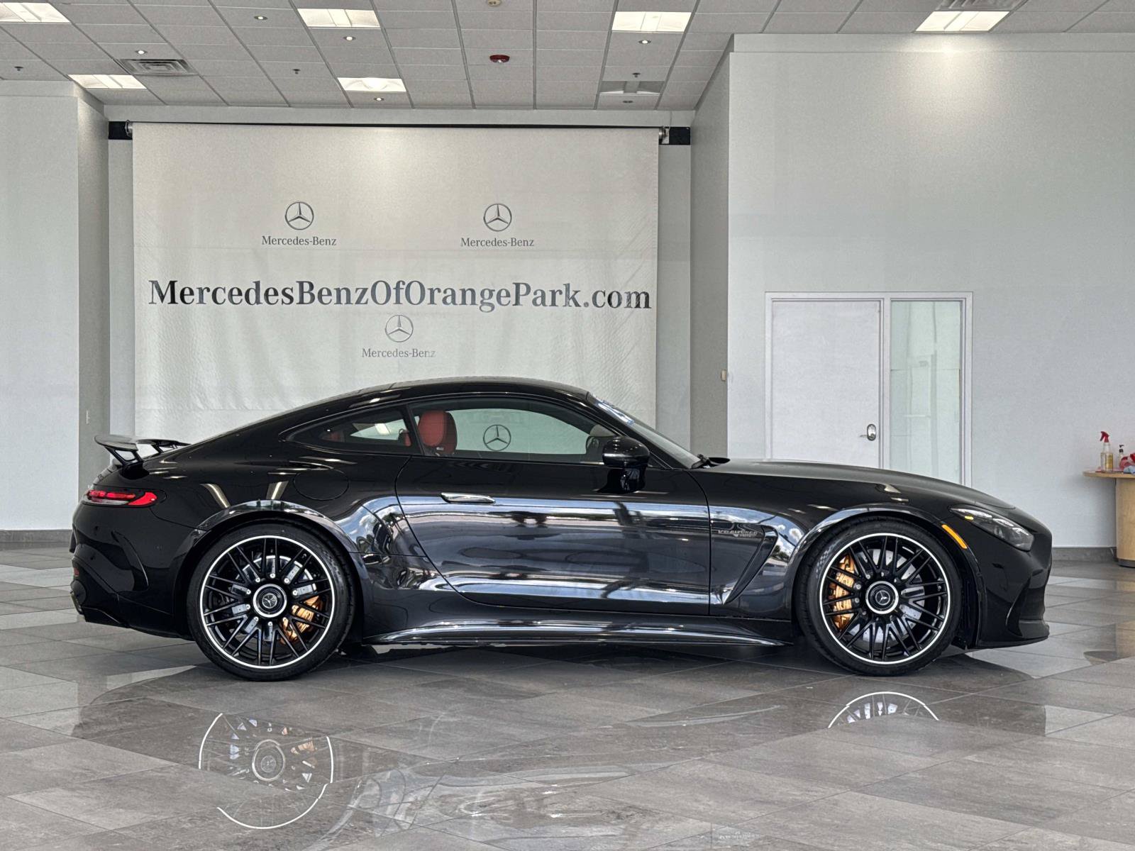 Certified 2025 Mercedes-Benz AMG GT 63 image 3