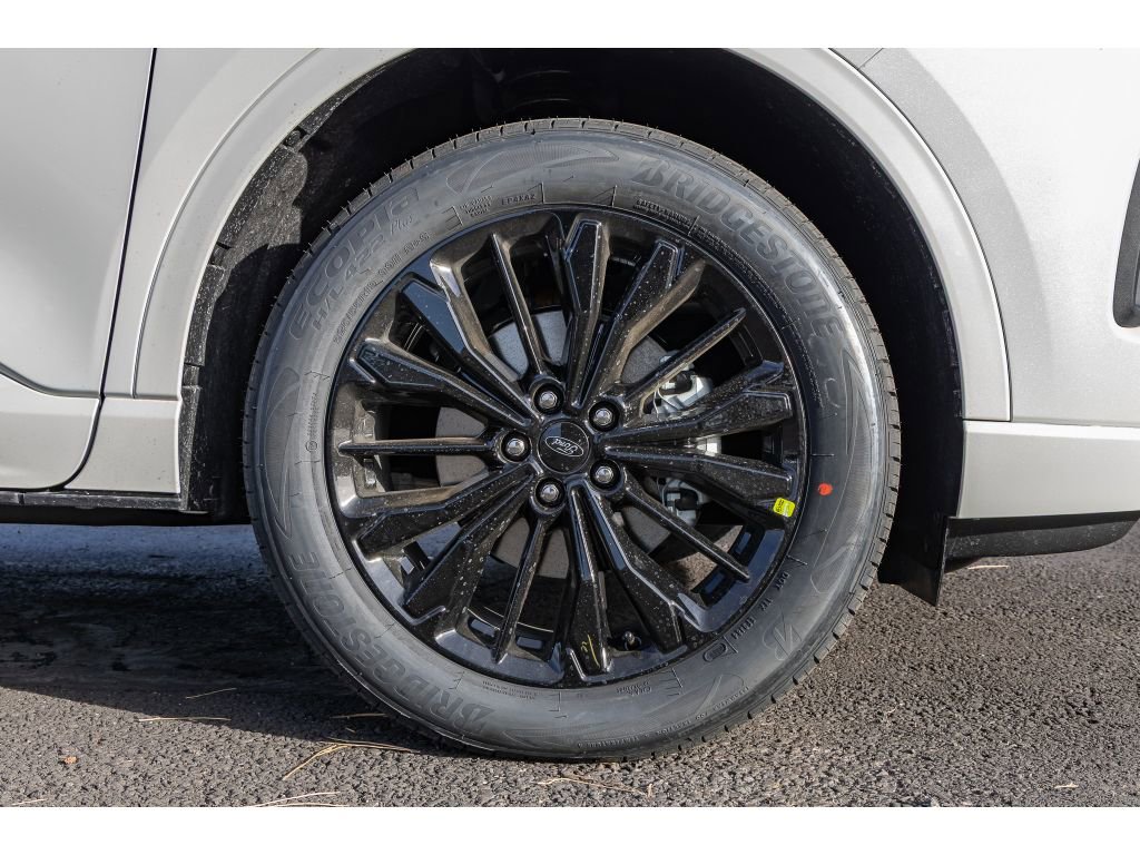 New 2026 Ford Escape ST-Line Elite w/ Premium Technology Package image 9