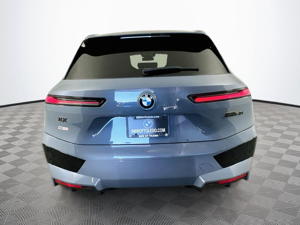 Used 2024 BMW iX M60 AWD/4WD image 8