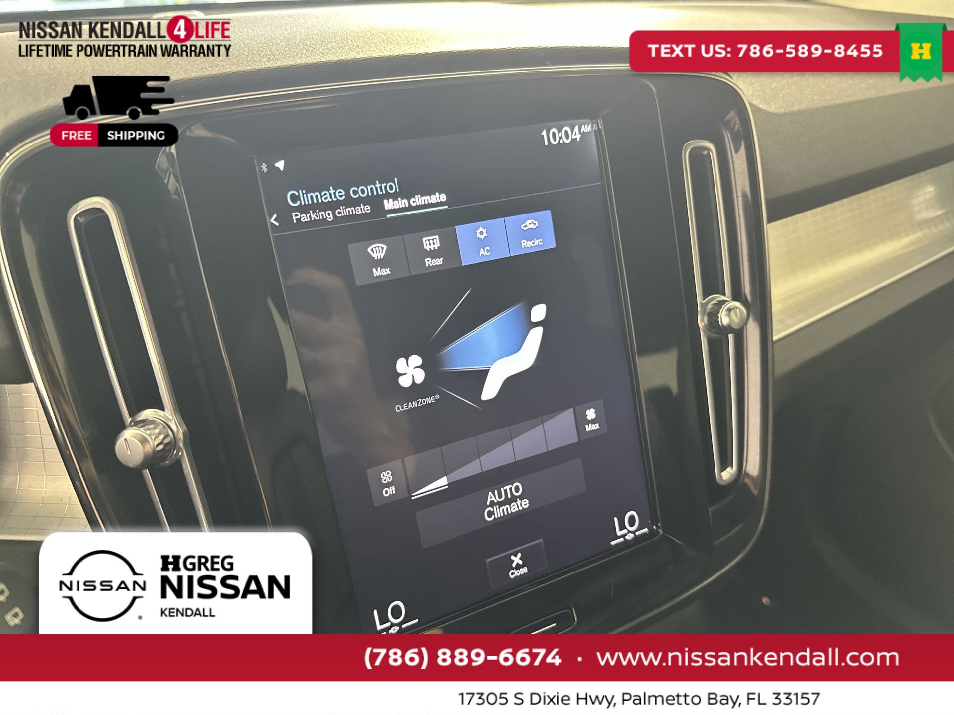 Used 2021 Volvo XC40 T4 Momentum w/ Protection Package Premier image 23