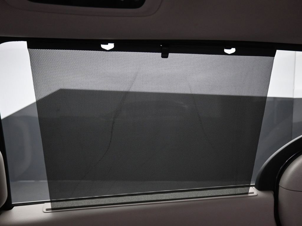 Used 2021 Chrysler Pacifica Touring-L image 45