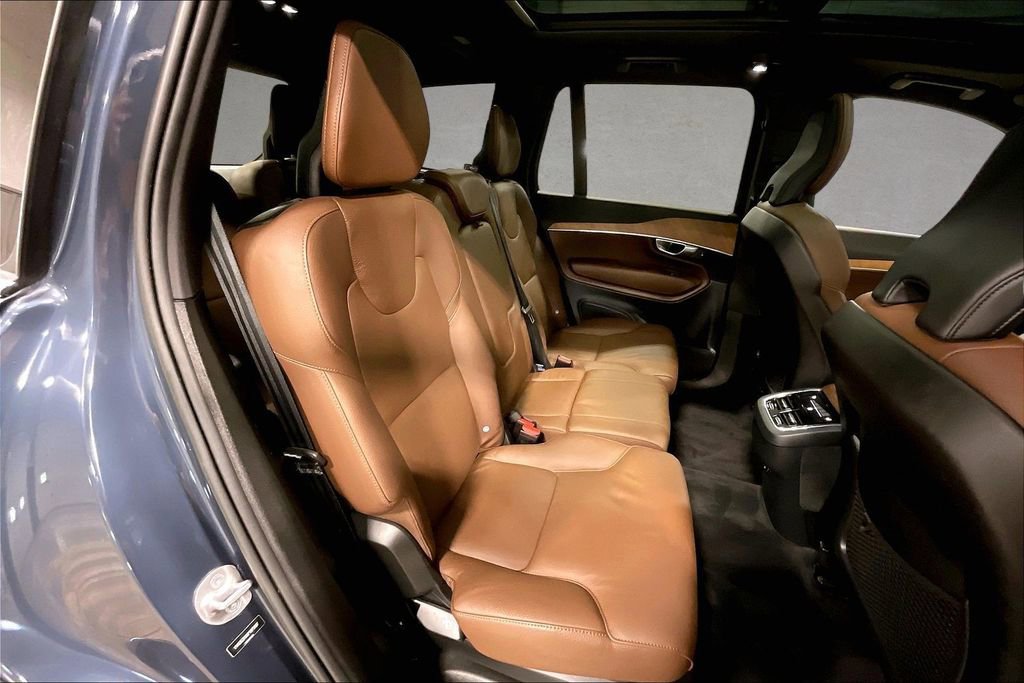 Used 2023 Volvo XC90 B6 Plus w/ Protection Package AWD/4WD image 25