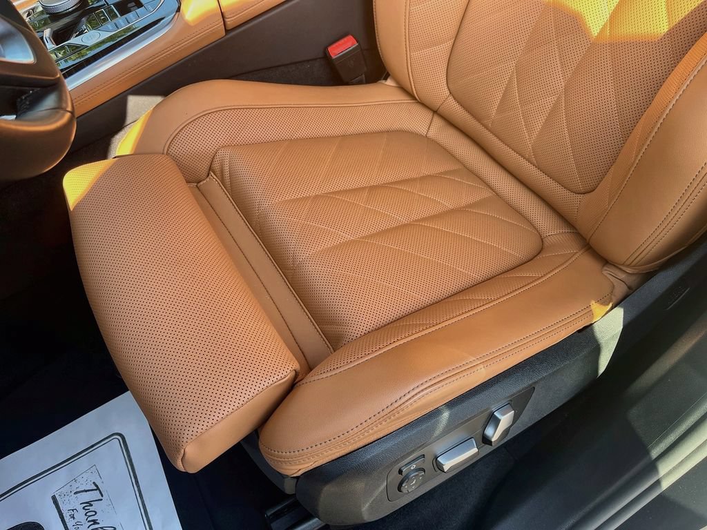 Used 2026 BMW X5 sDrive40i RWD image 14