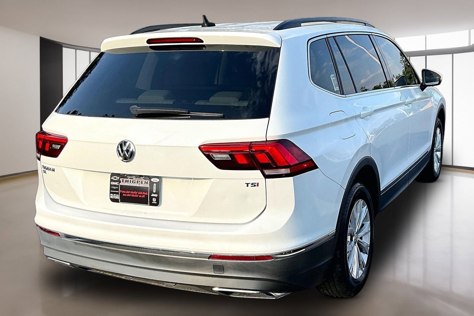 Used 2018 Volkswagen Tiguan SE FWD image 6