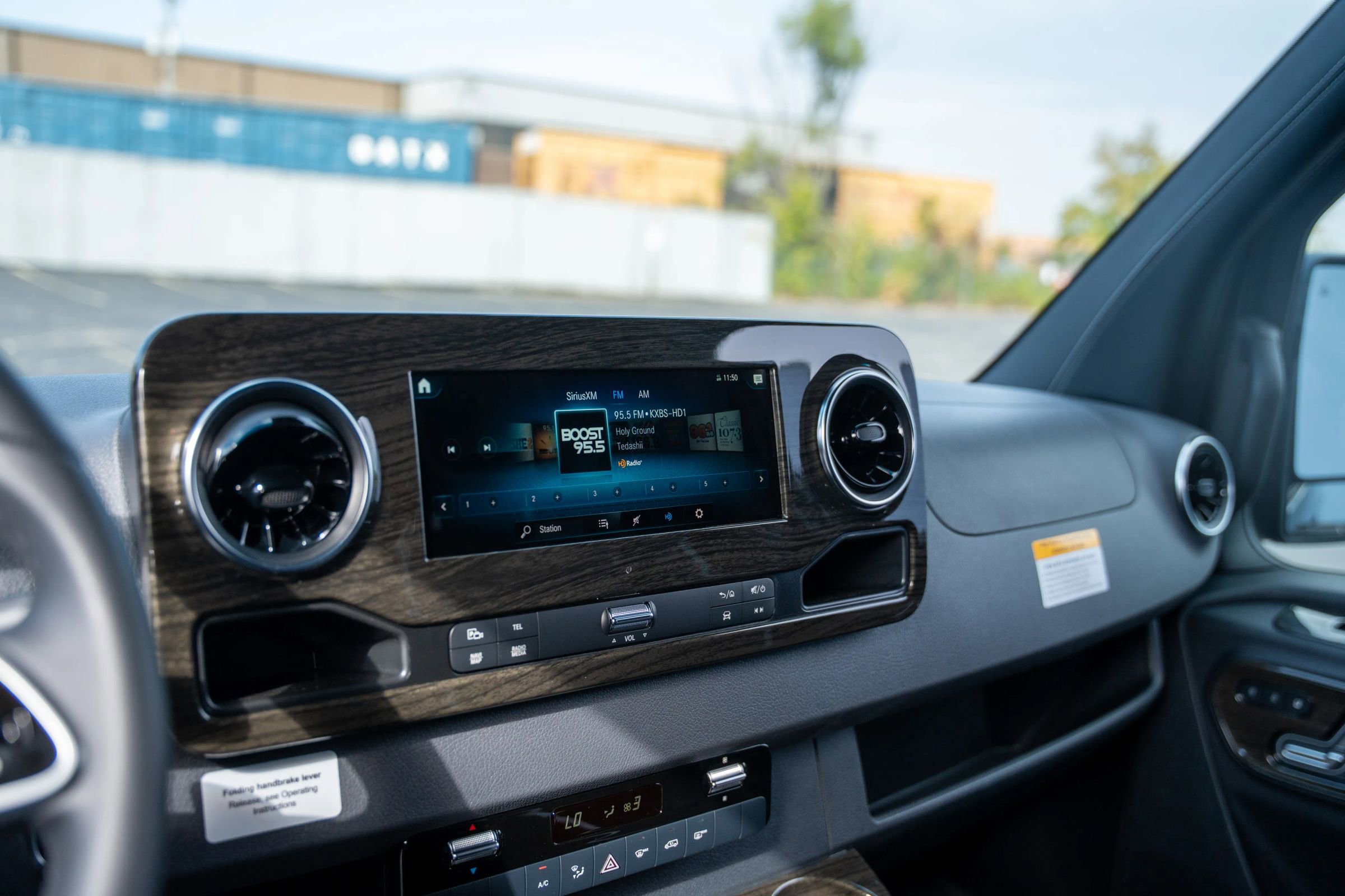 Used 2024 Mercedes-Benz Sprinter 3500 image 16