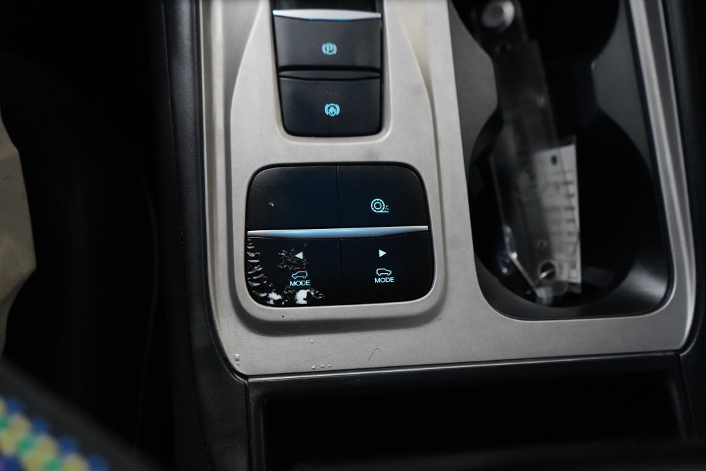 Certified 2022 Ford Explorer XLT RWD image 42