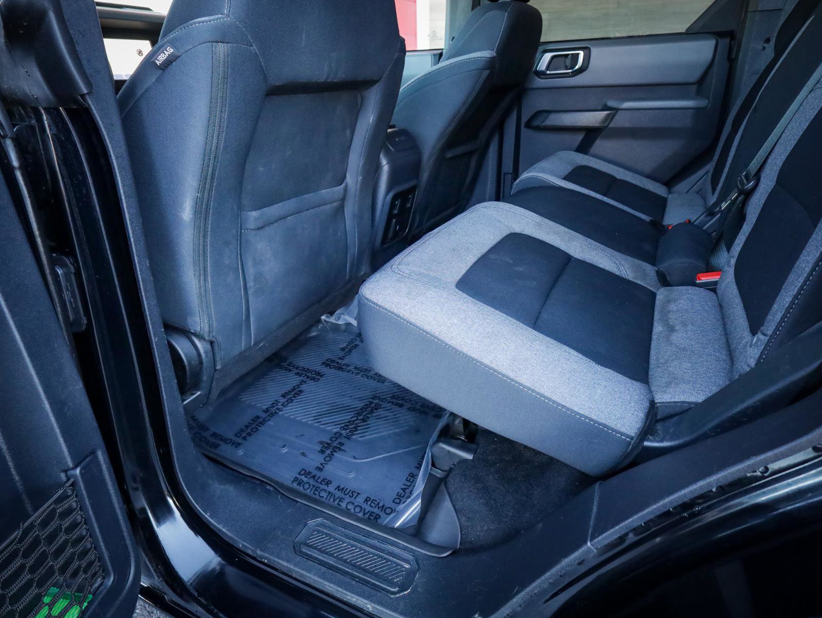 Used 2021 Ford Bronco 4-Door image 30