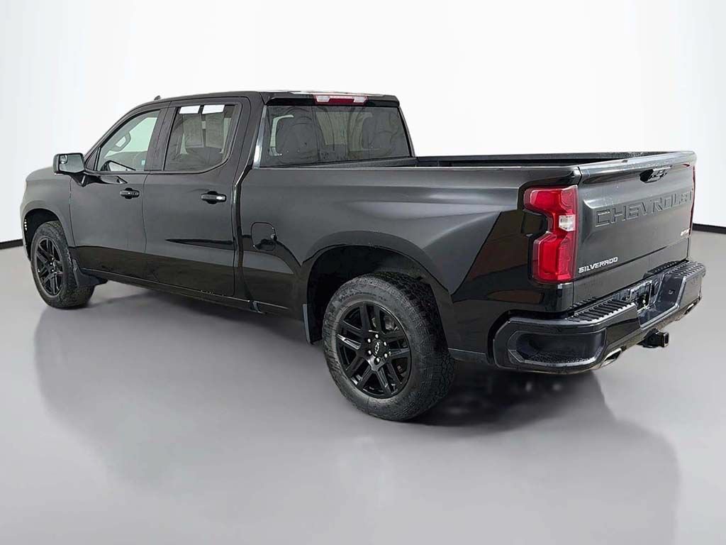 Used 2024 Chevrolet Silverado 1500 RST w/ Z71 Off-Road Package AWD/4WD image 9