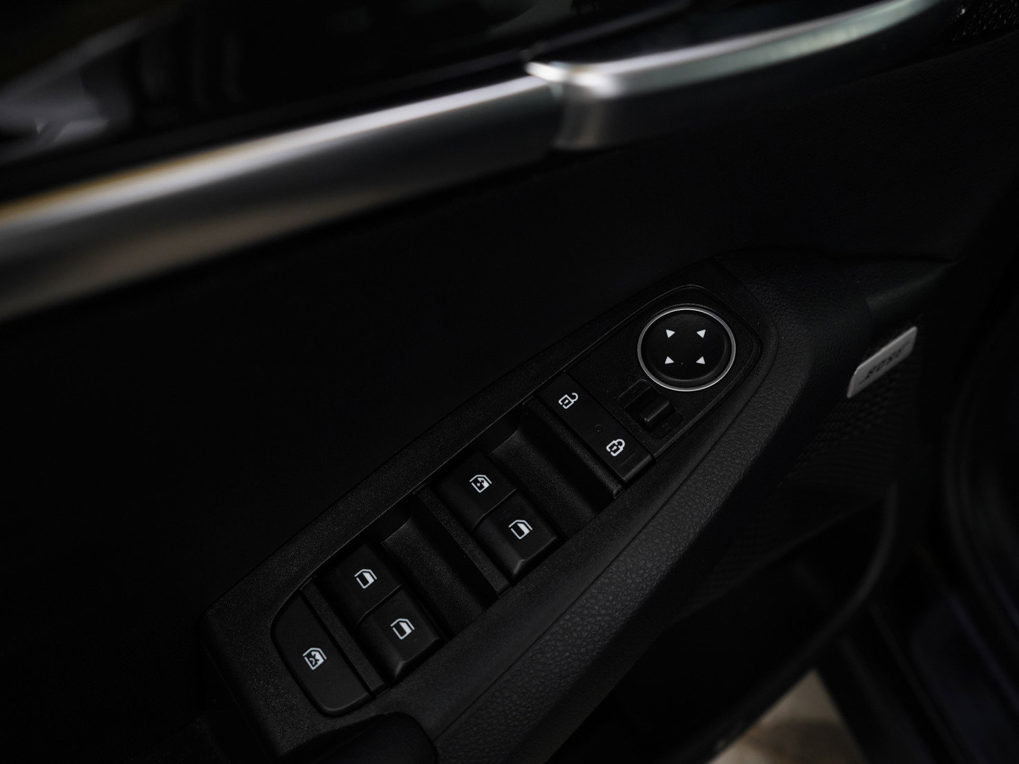 Used 2023 Kia Seltos SX w/ SX Sunroof Package image 22