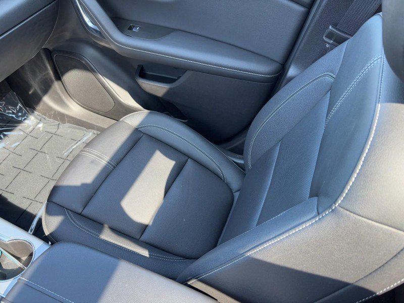 Used 2023 Chevrolet Blazer LT w/ Midnight/Sport Edition image 15