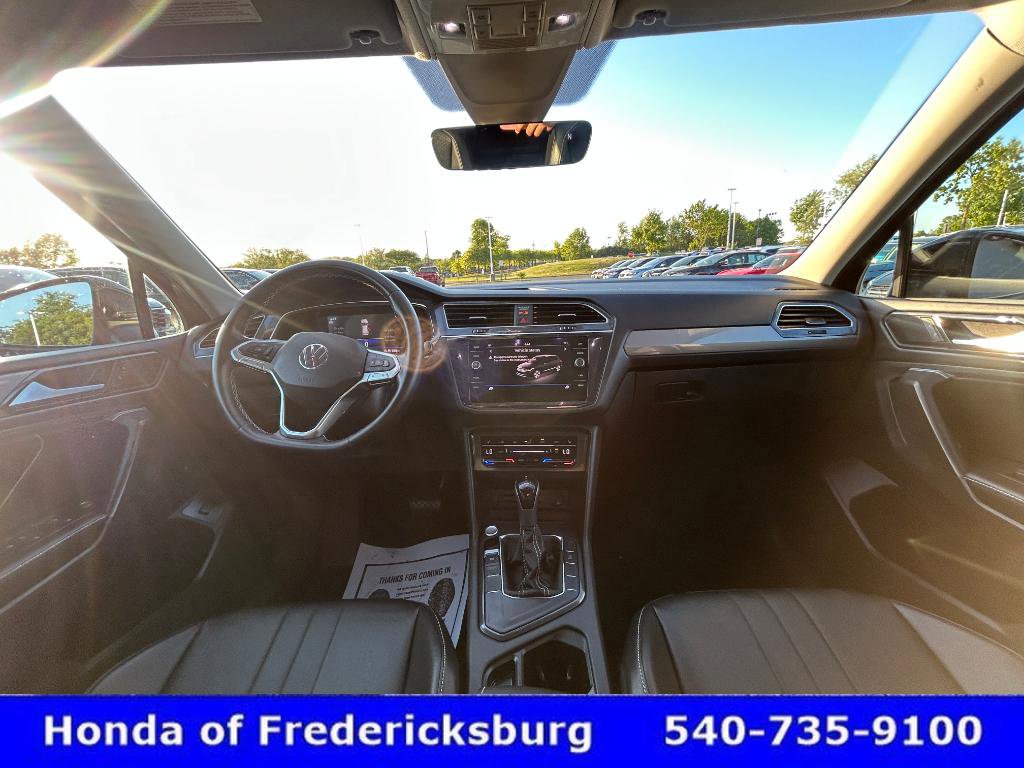 Used 2022 Volkswagen Tiguan SE FWD image 27