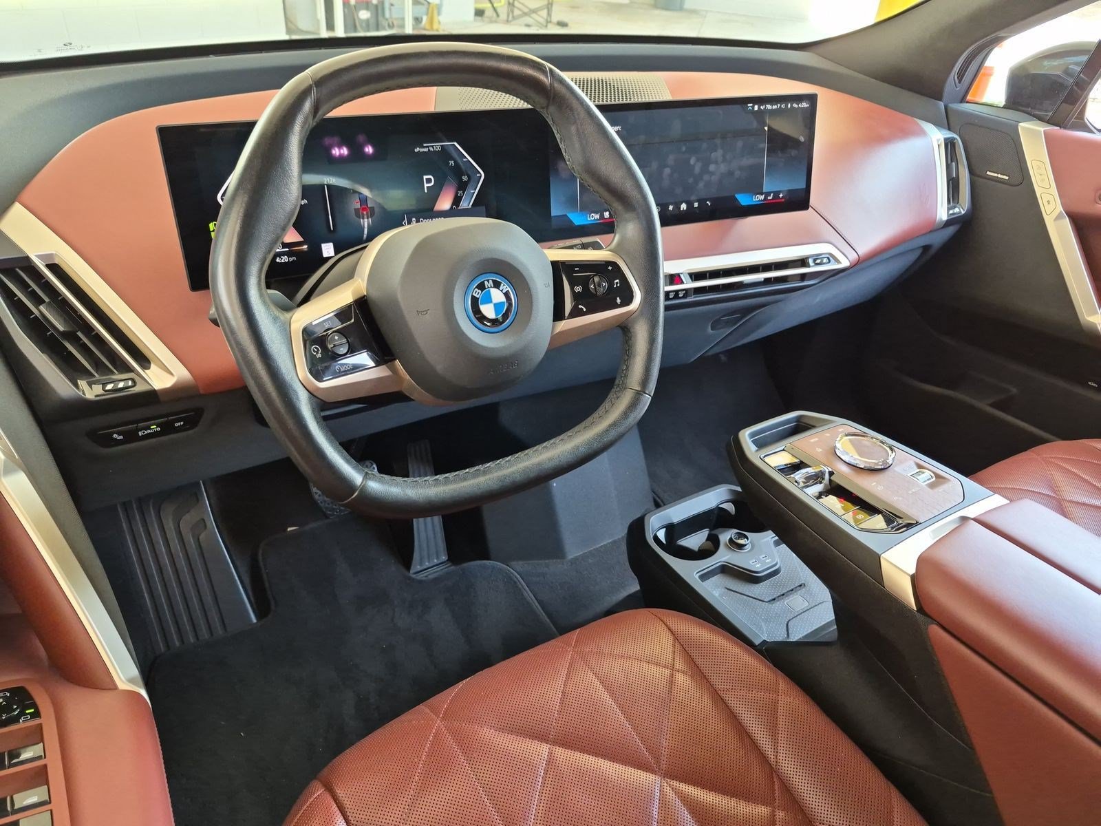 Certified 2024 BMW iX xDrive50 w/ Premium Package AWD/4WD image 29