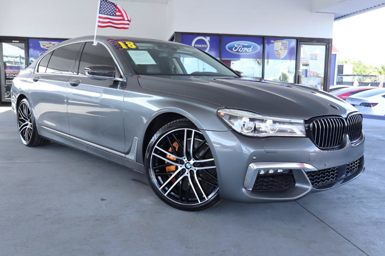 Used 2018 BMW 750i RWD image 3
