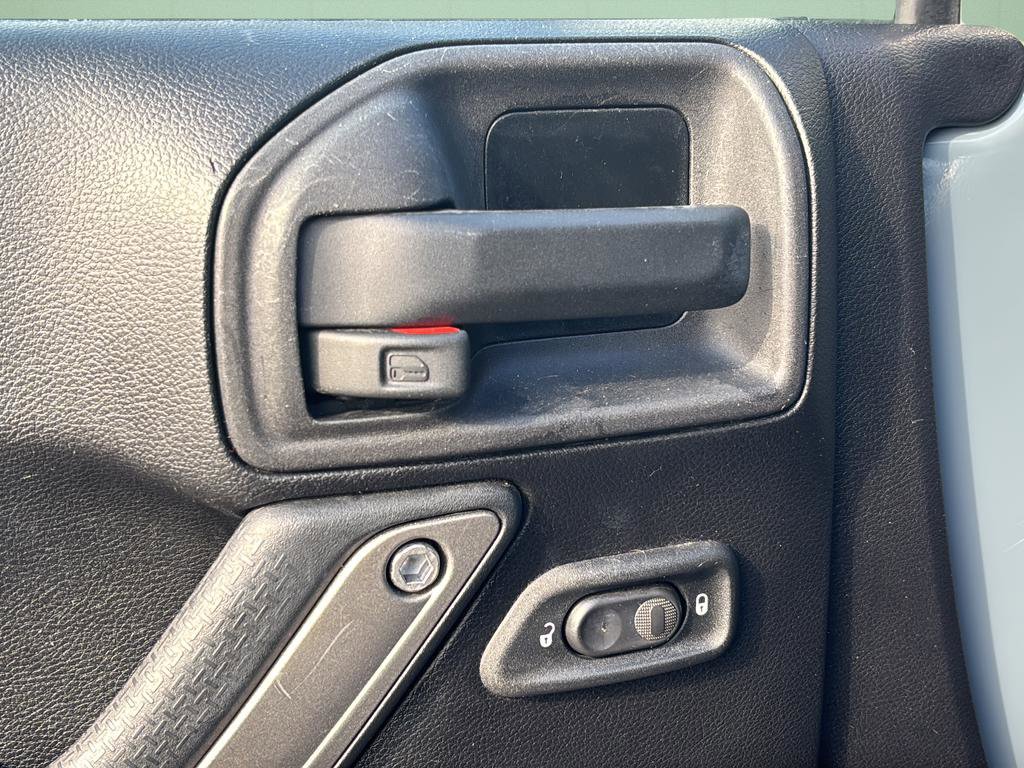 Used 2015 Jeep Wrangler Unlimited Sport w/ Quick Order Package 24S image 16