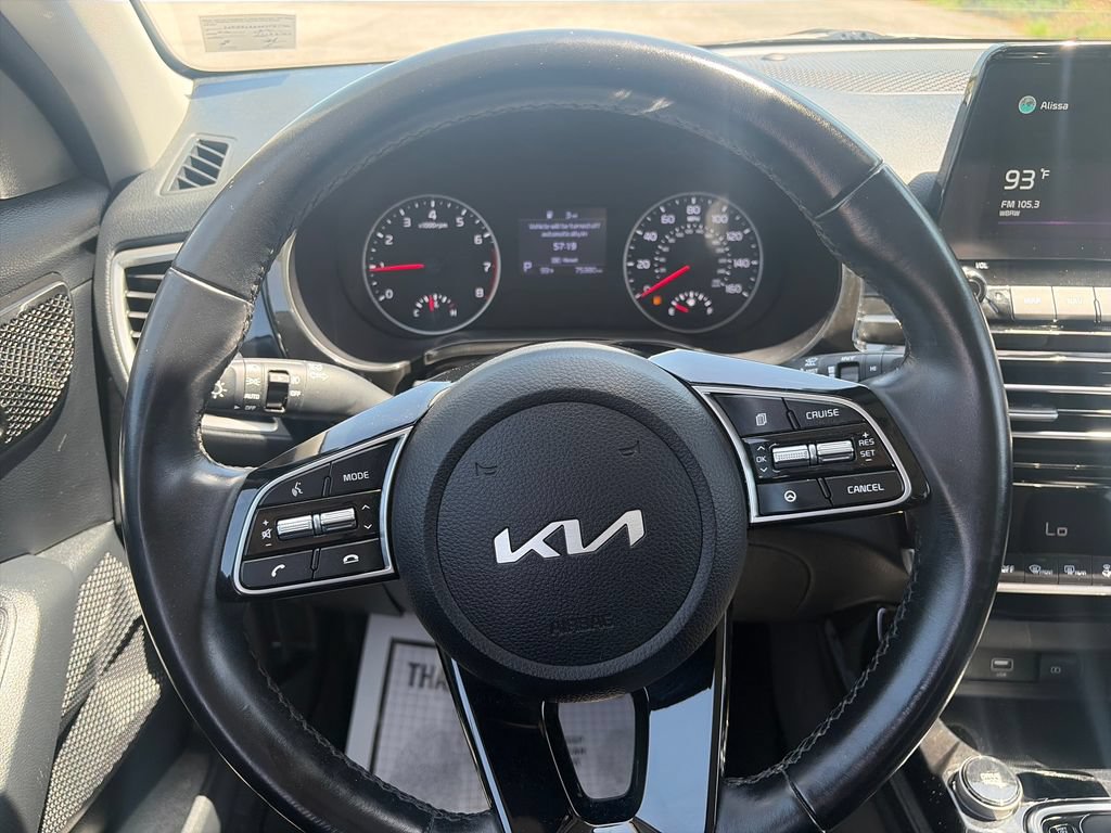 Used 2022 Kia Seltos EX AWD/4WD image 23