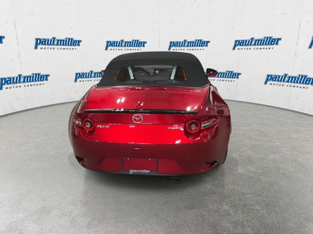 New 2026 MAZDA MX-5 Miata Club w/ Weather Package RWD image 9