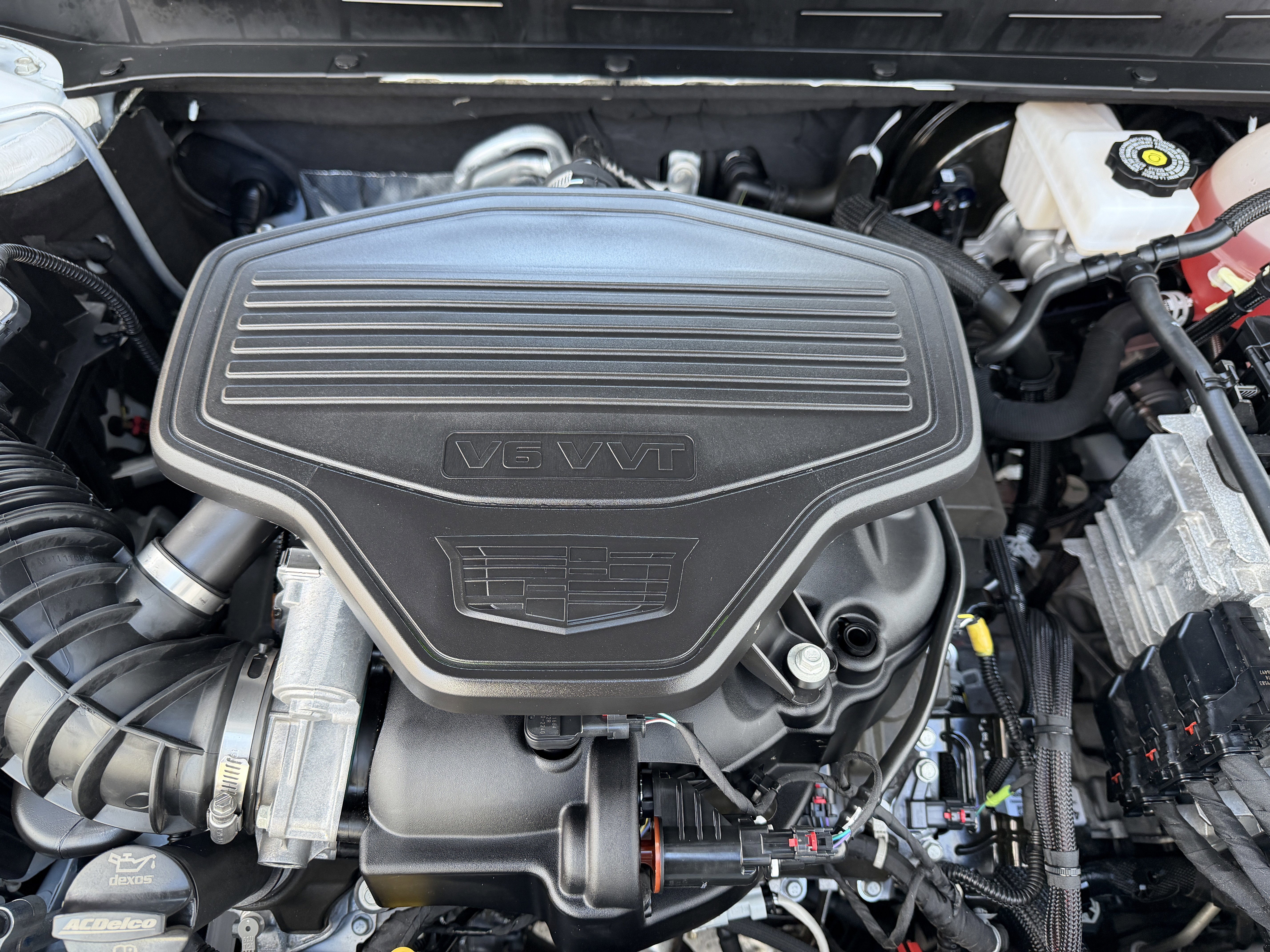 Certified 2025 Cadillac XT6 Premium Luxury w/ LPO, Floor Liner Package image 40