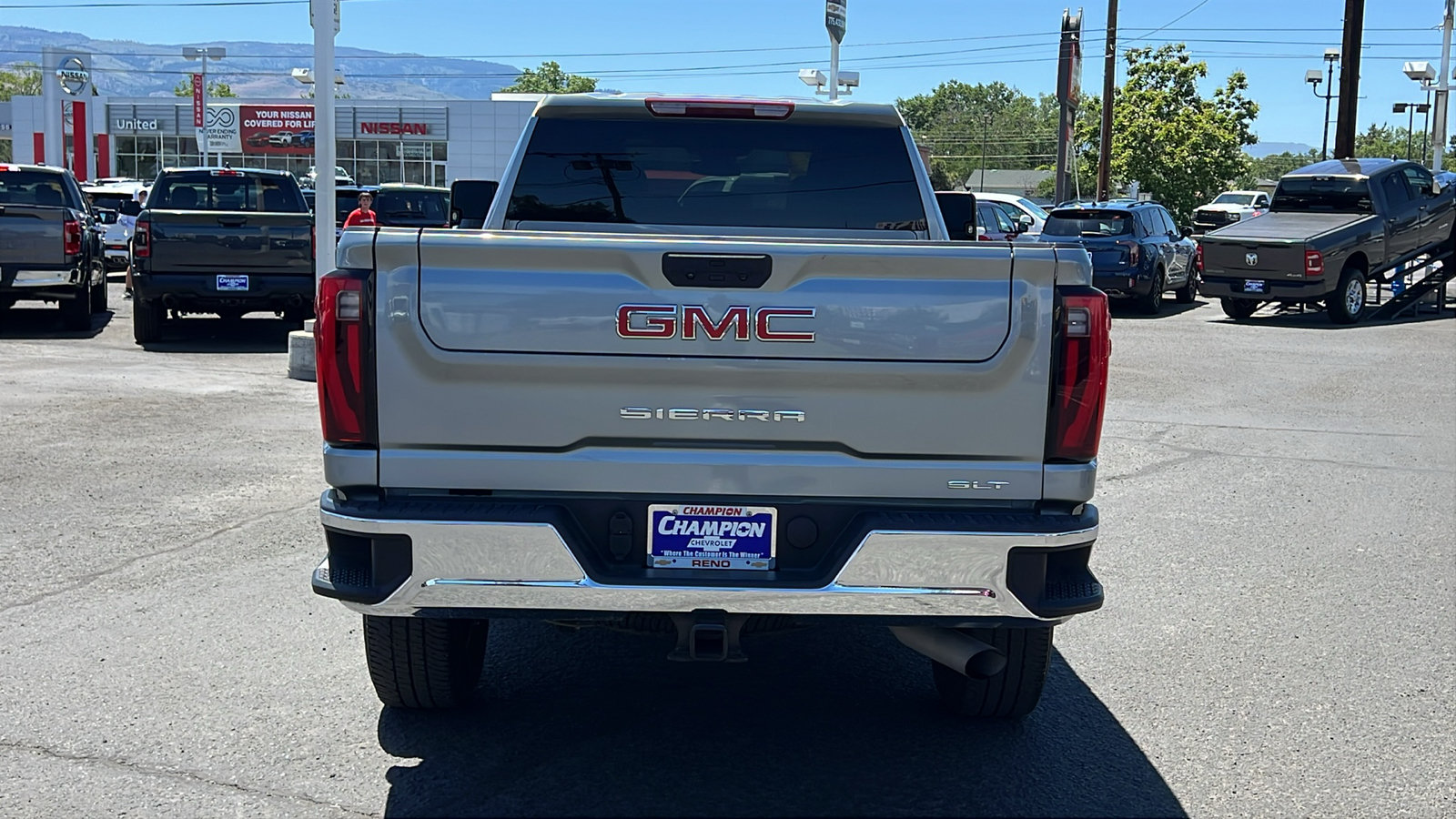Certified 2024 GMC Sierra 2500 SLT w/ SLT Convenience Package AWD/4WD image 6