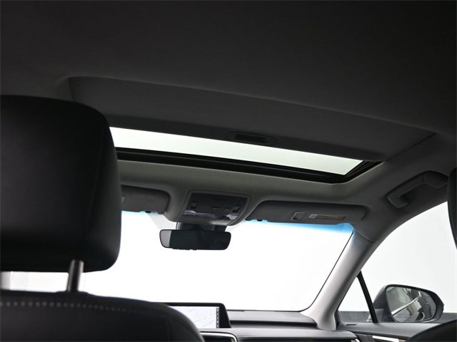 Used 2017 Lexus RX 350 AWD image 6