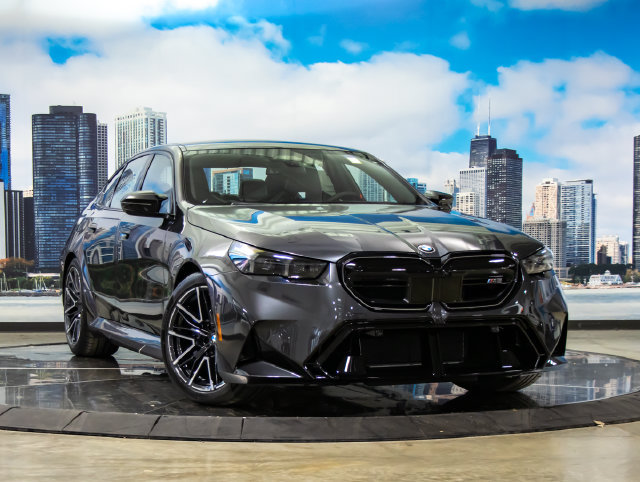 New 2027 BMW M5 w/ Executive Package AWD/4WD image 1