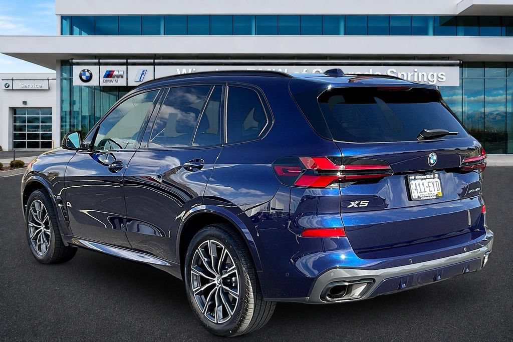 Used 2025 BMW X5 xDrive40i w/ Executive Package AWD/4WD image 4