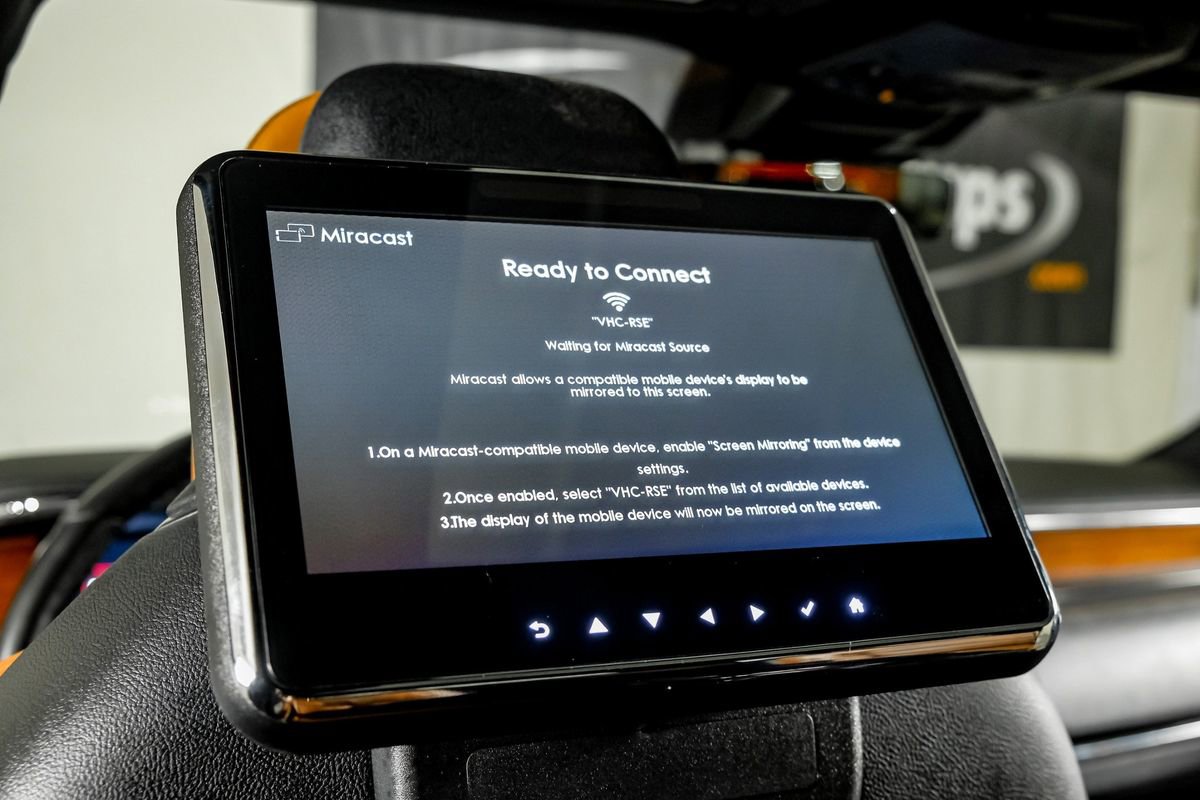 Used 2020 Lincoln Navigator L Reserve w/ Equipment Group 208A Reserve image 32