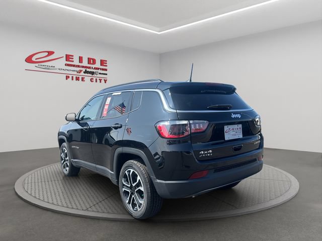Used 2024 Jeep Compass Limited AWD/4WD image 7