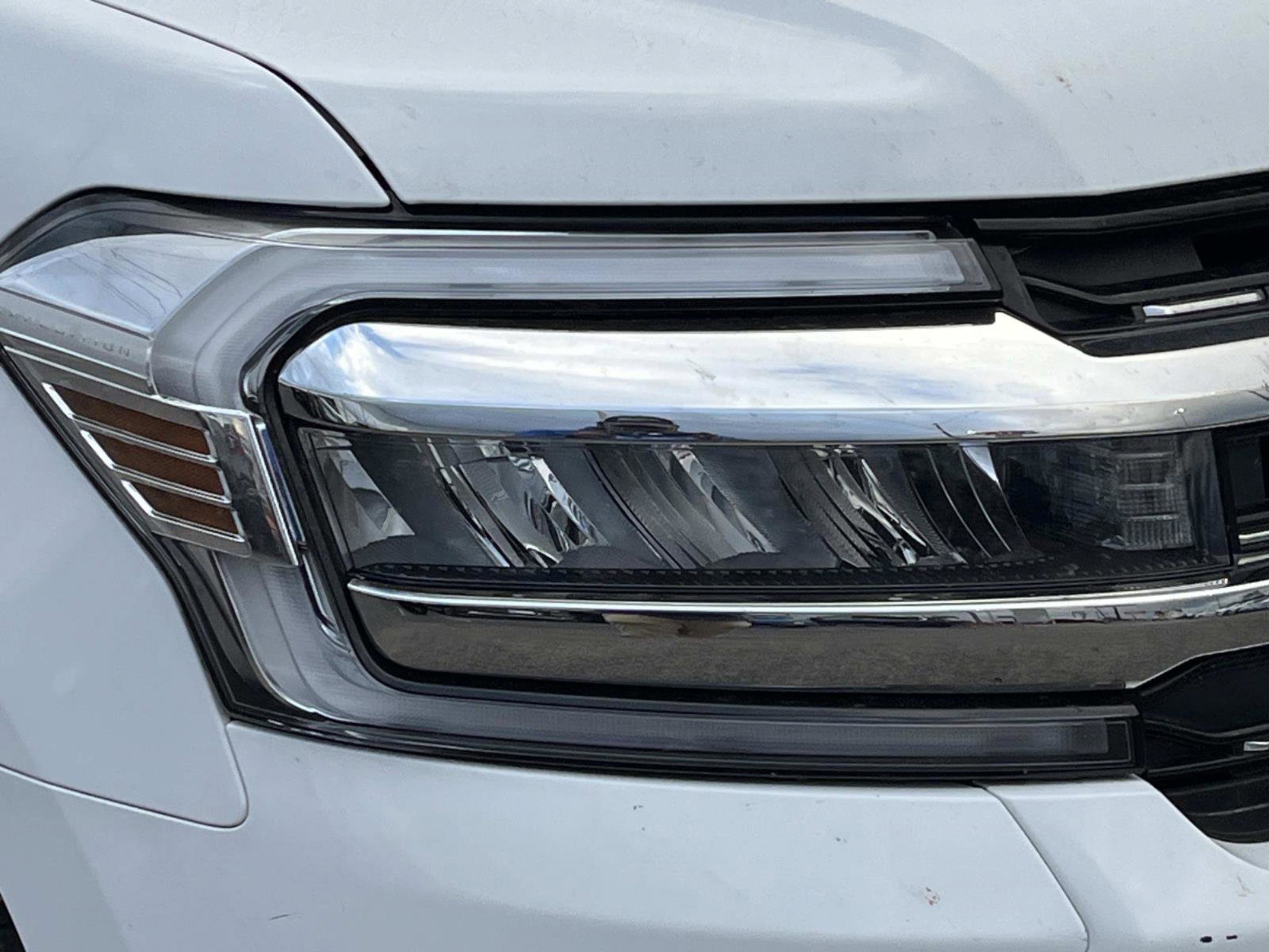 Used 2023 Ford Expedition Limited image 9