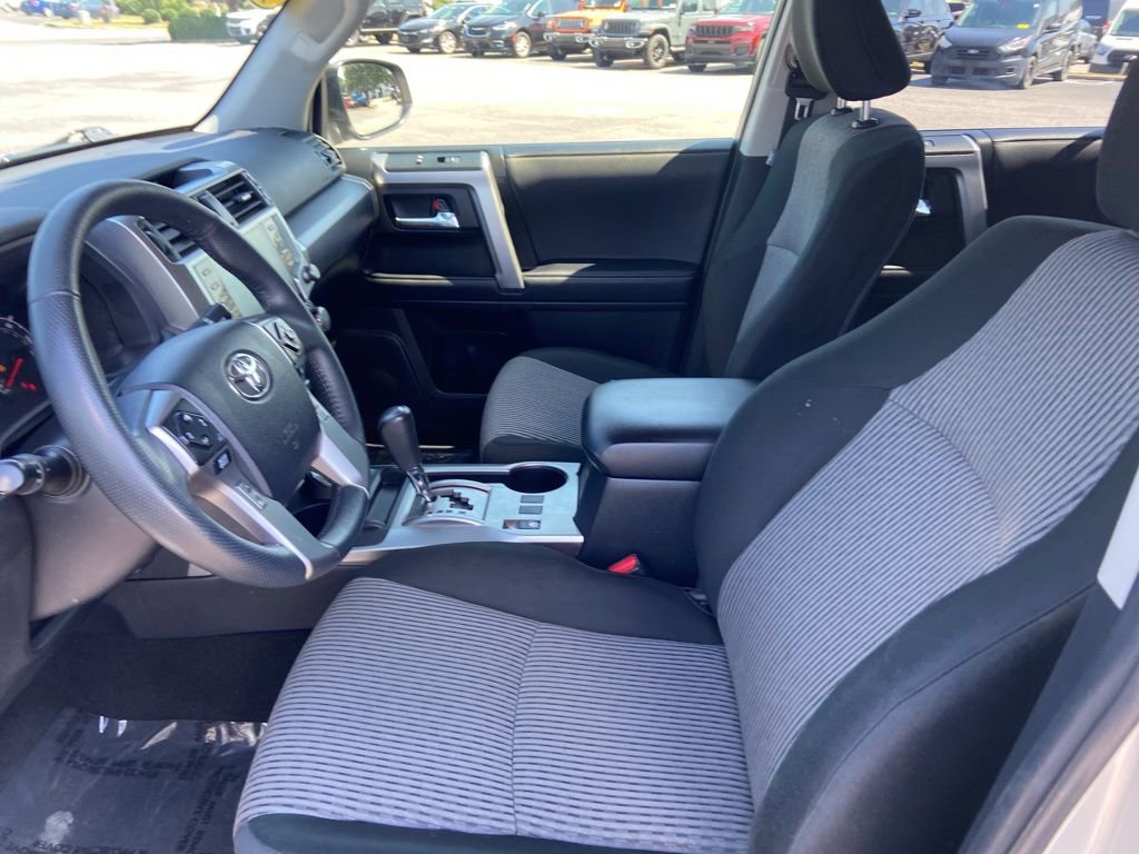 Used 2024 Toyota 4Runner SR5 image 48
