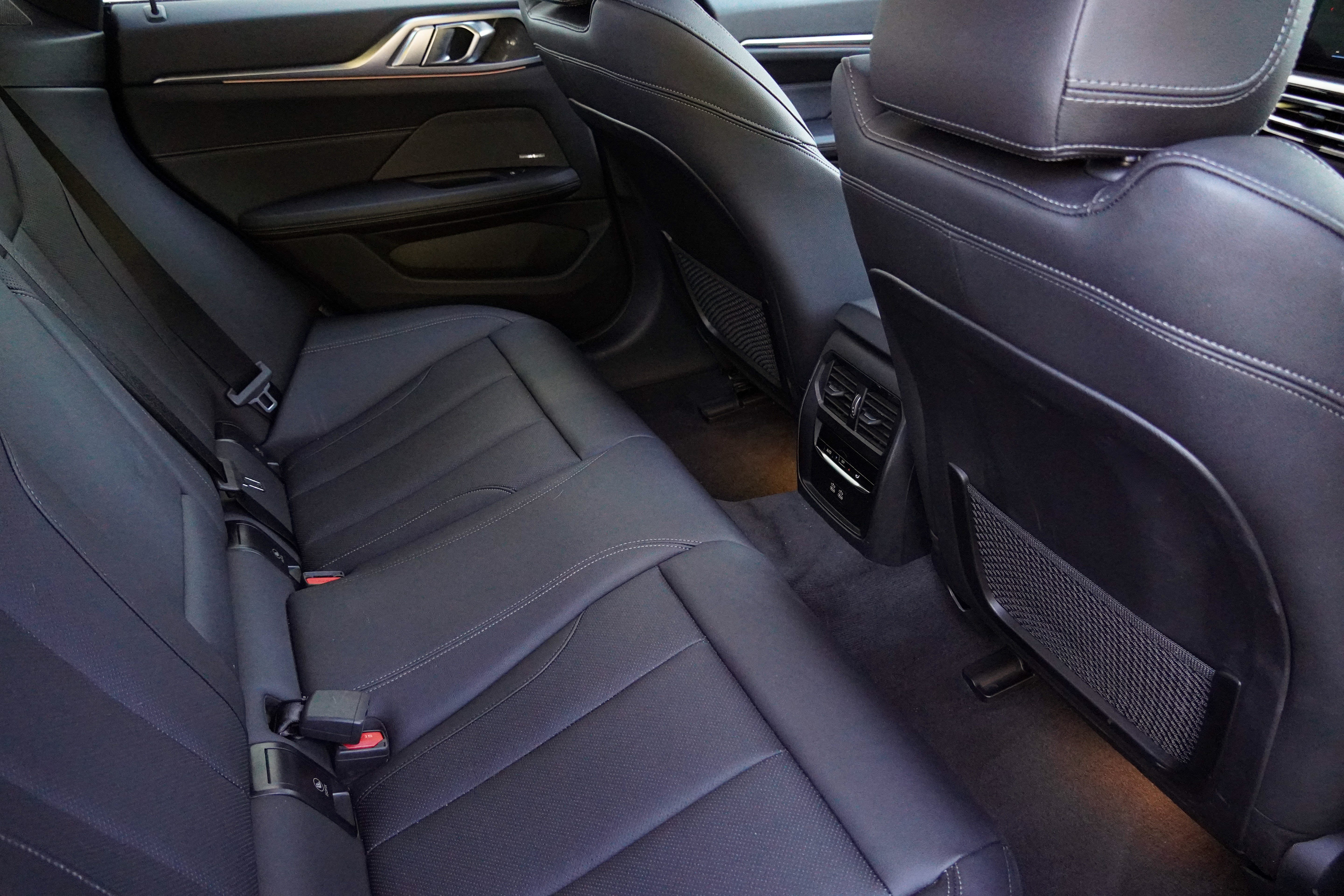 Certified 2023 BMW i4 eDrive40 w/ M Sport Package RWD image 33