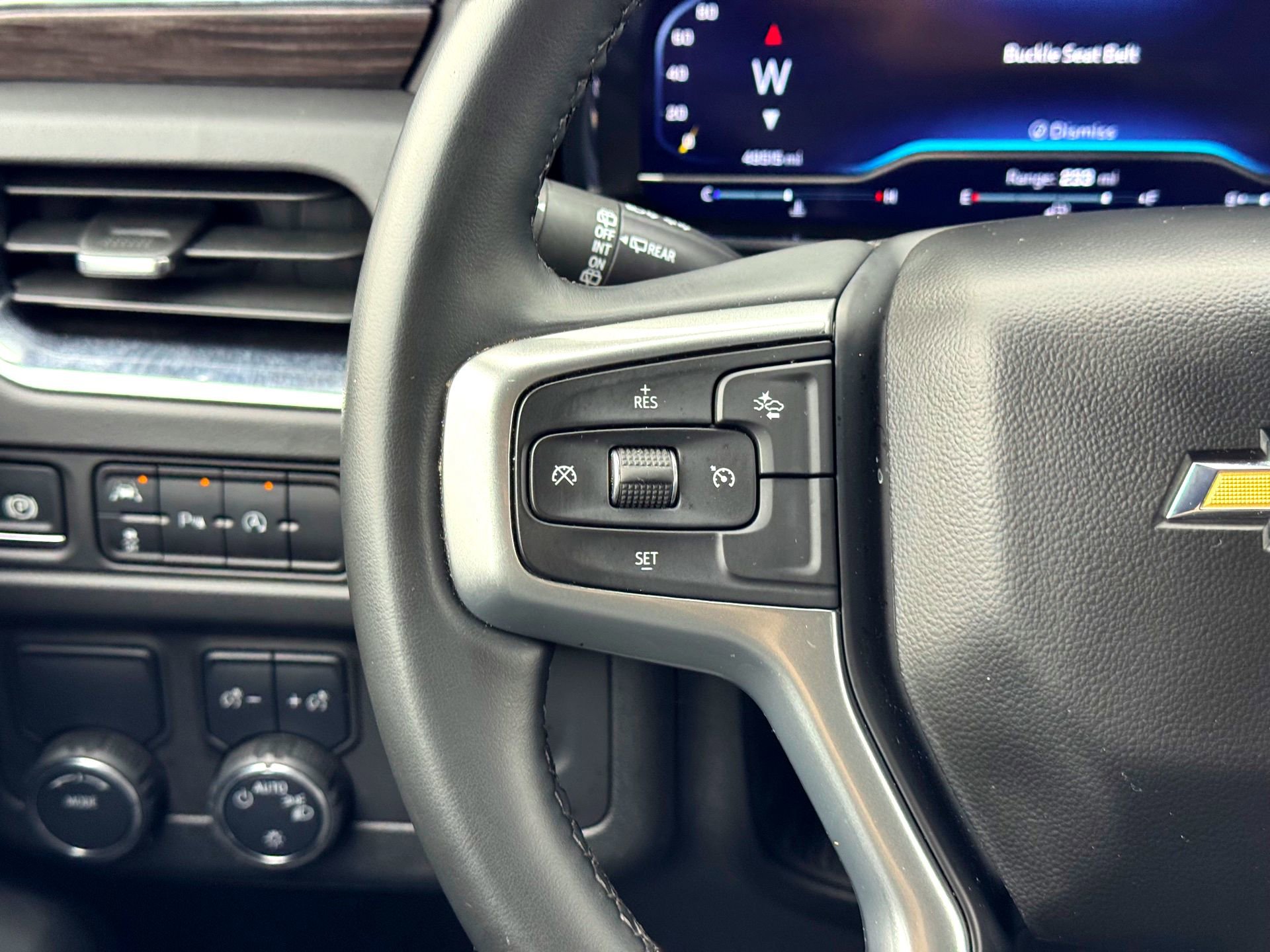 Used 2024 Chevrolet Tahoe LT image 25