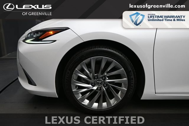 Certified 2022 Lexus ES 300h Ultra Luxury w/ Accessory Package 2 FWD image 9