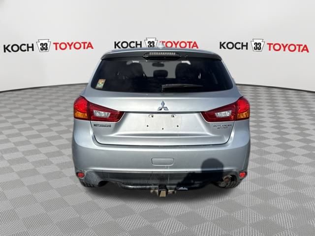 Used 2017 Mitsubishi Outlander Sport ES image 6
