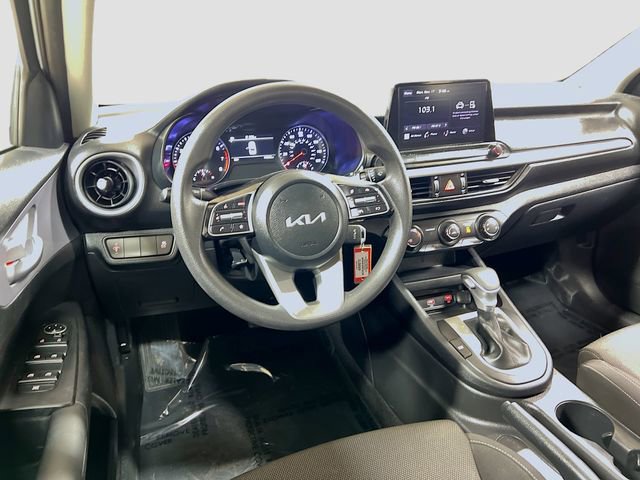Used 2024 Kia Forte LXS image 20