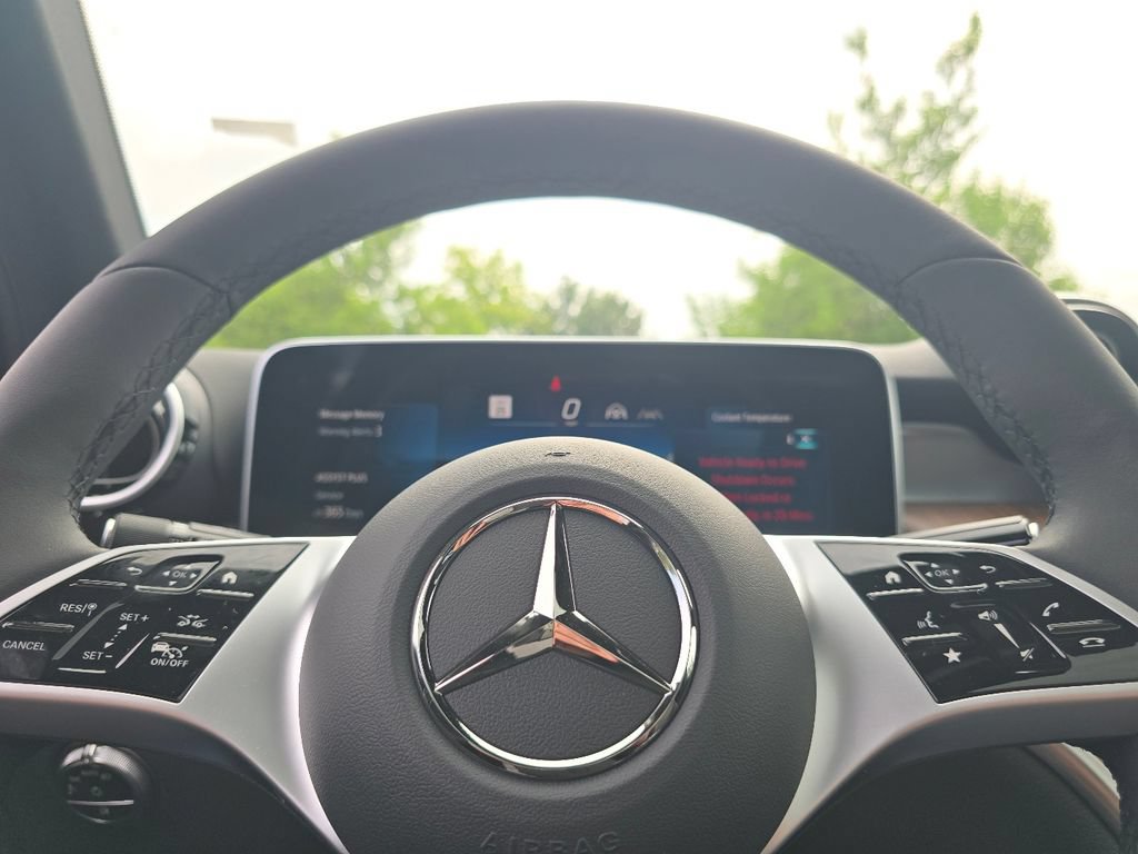 New 2026 Mercedes-Benz GLC 300 4MATIC image 28