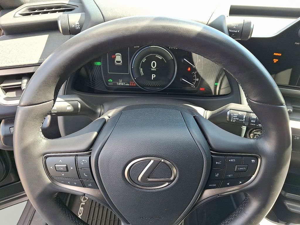 Used 2023 Lexus UX 250h AWD w/ Accessory Package (Z2) image 20