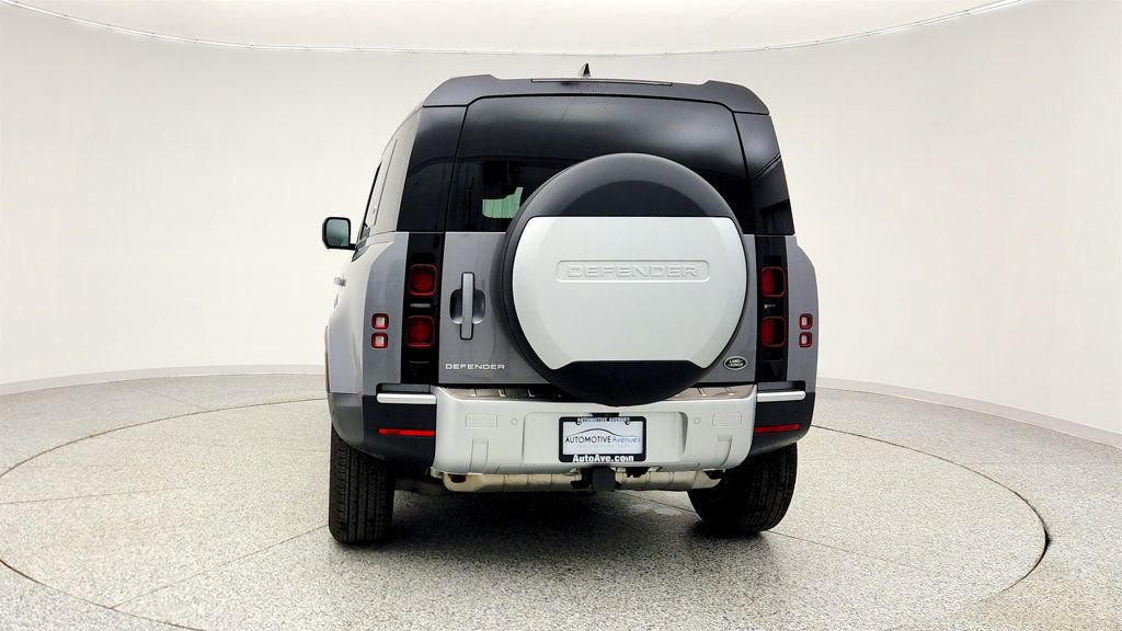 Used 2023 Land Rover Defender 110 S image 6