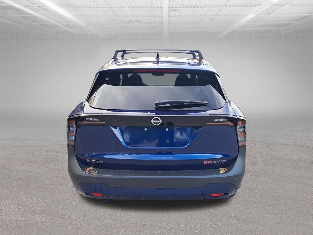 New 2026 Nissan Kicks SR w/ SR Premium Package AWD/4WD image 4