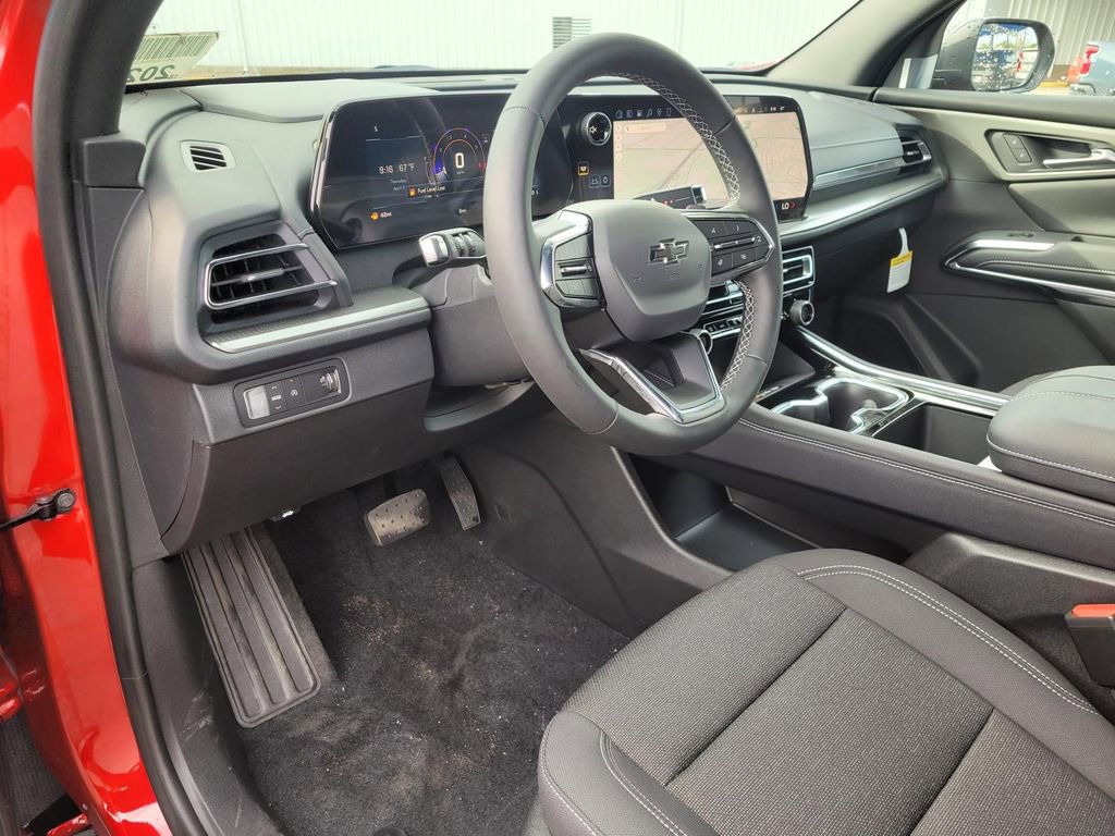 New 2026 Chevrolet Traverse LT w/ Midnight/Sport Edition image 12