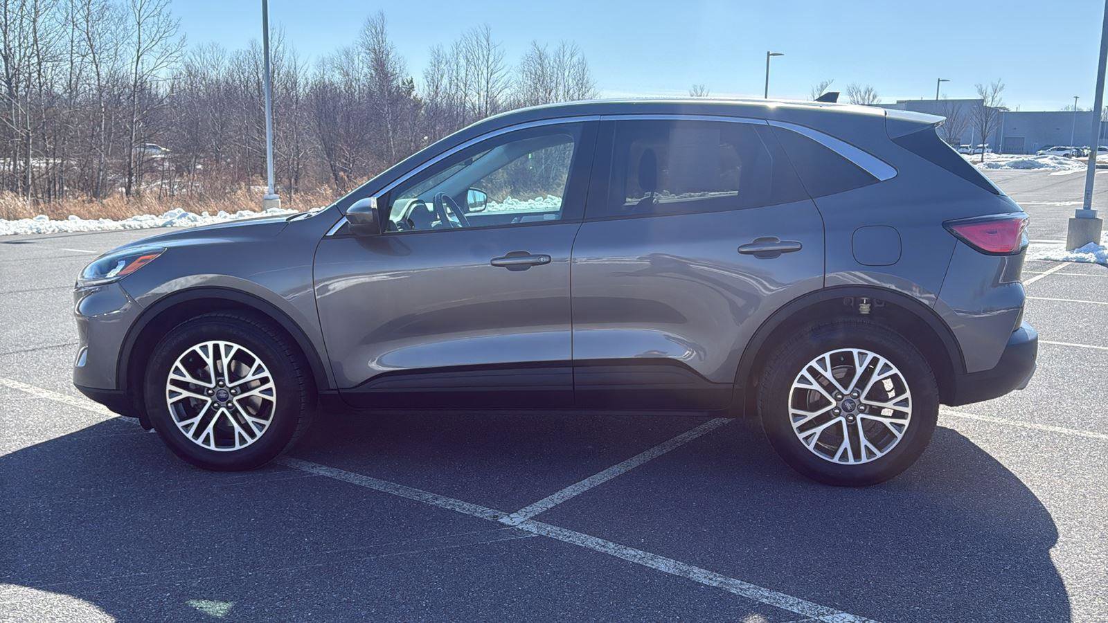 Used 2022 Ford Escape SEL image 12